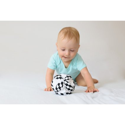 525 mymoo montessori uchopova lopticka vlnky