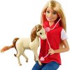 Mattel Barbie GCK86 farmářka a její zvířátka herní set