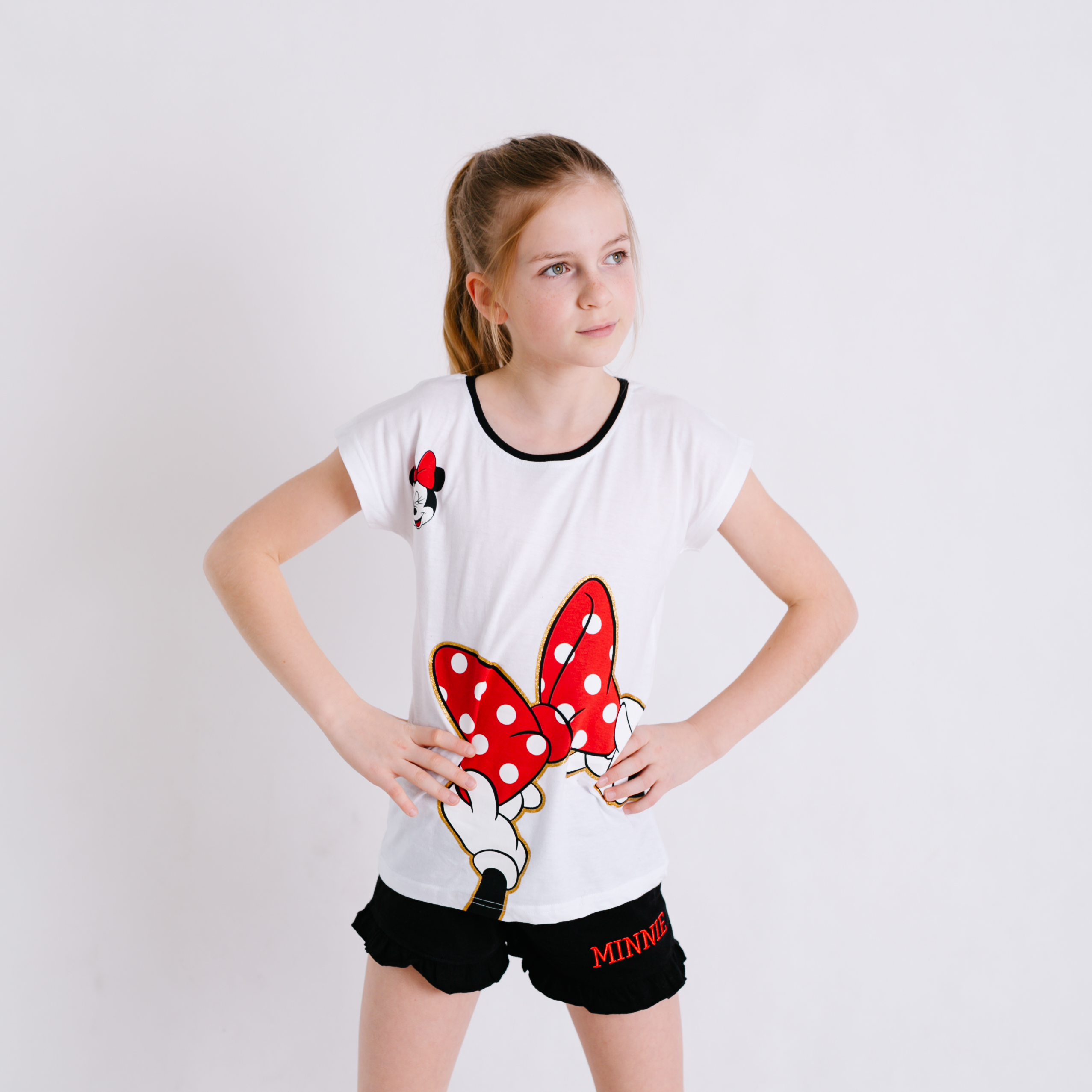 Minnie Mouse Pyžamo Minnie čierne Veľkosť: 152