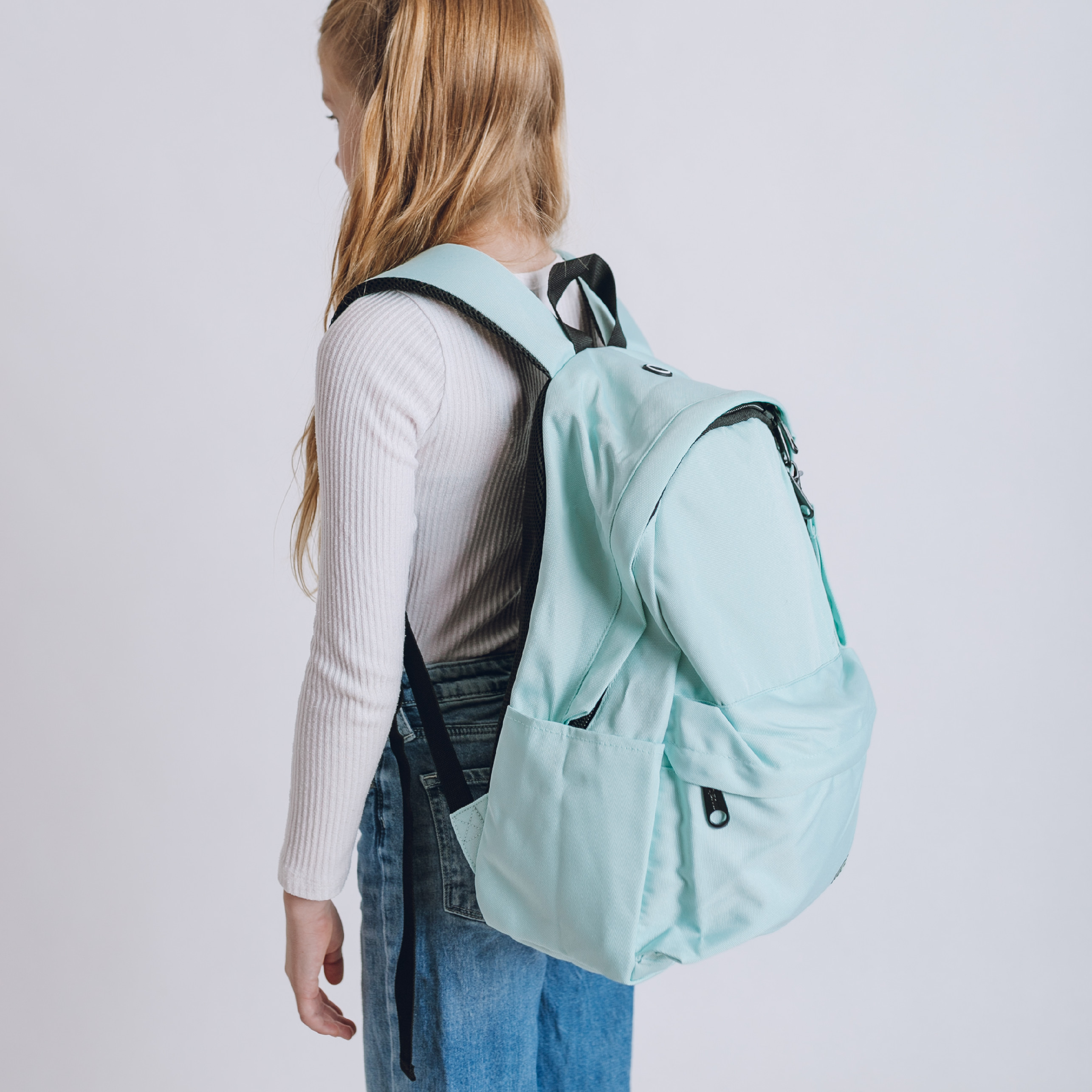 Monochrome EKO Ergonomický eko batoh z recyklovaných materiálov LIGHT GREEN 22l