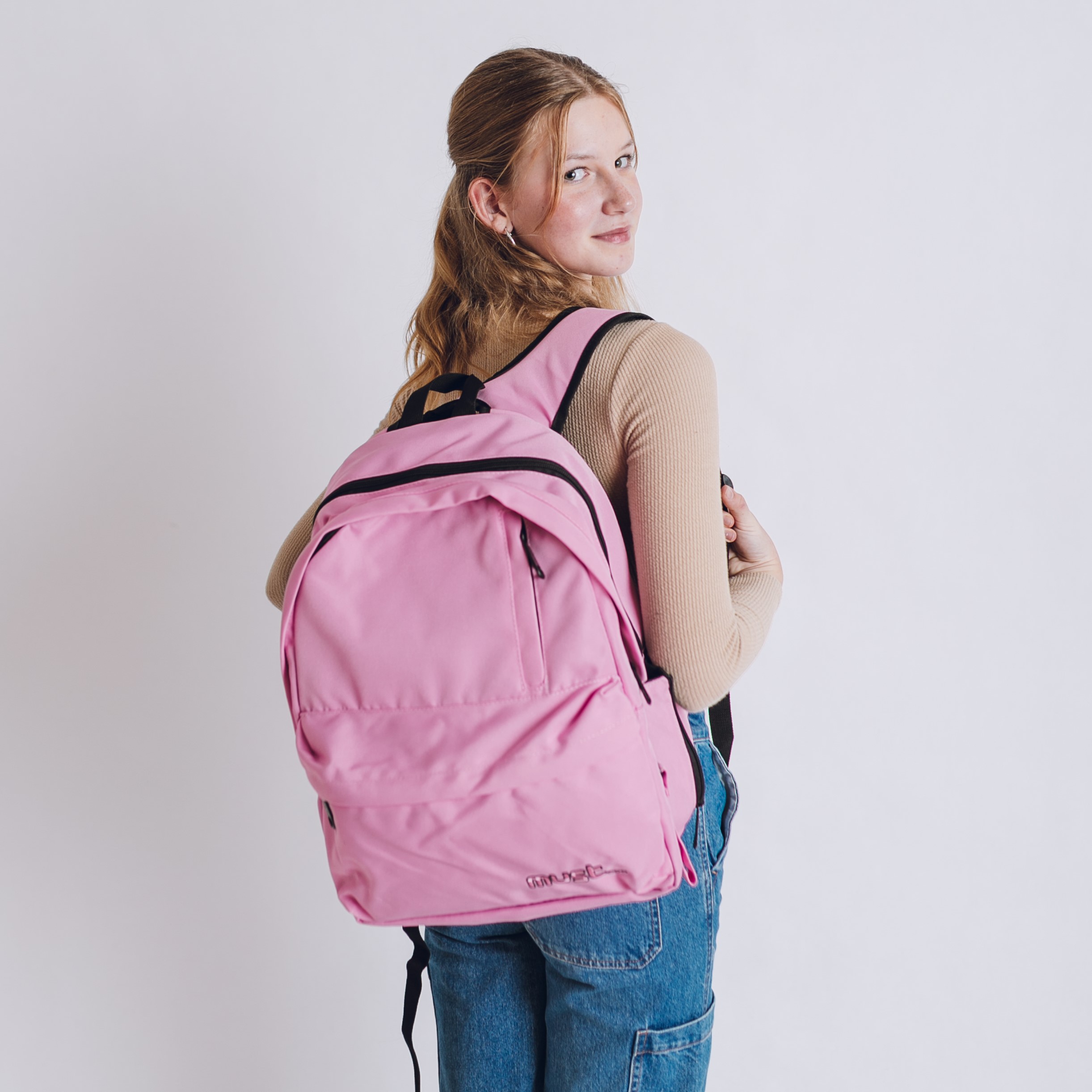 Monochrome EKO Ergonomický eko batoh z recyklovaných materiálov LIGHT PINK 25l