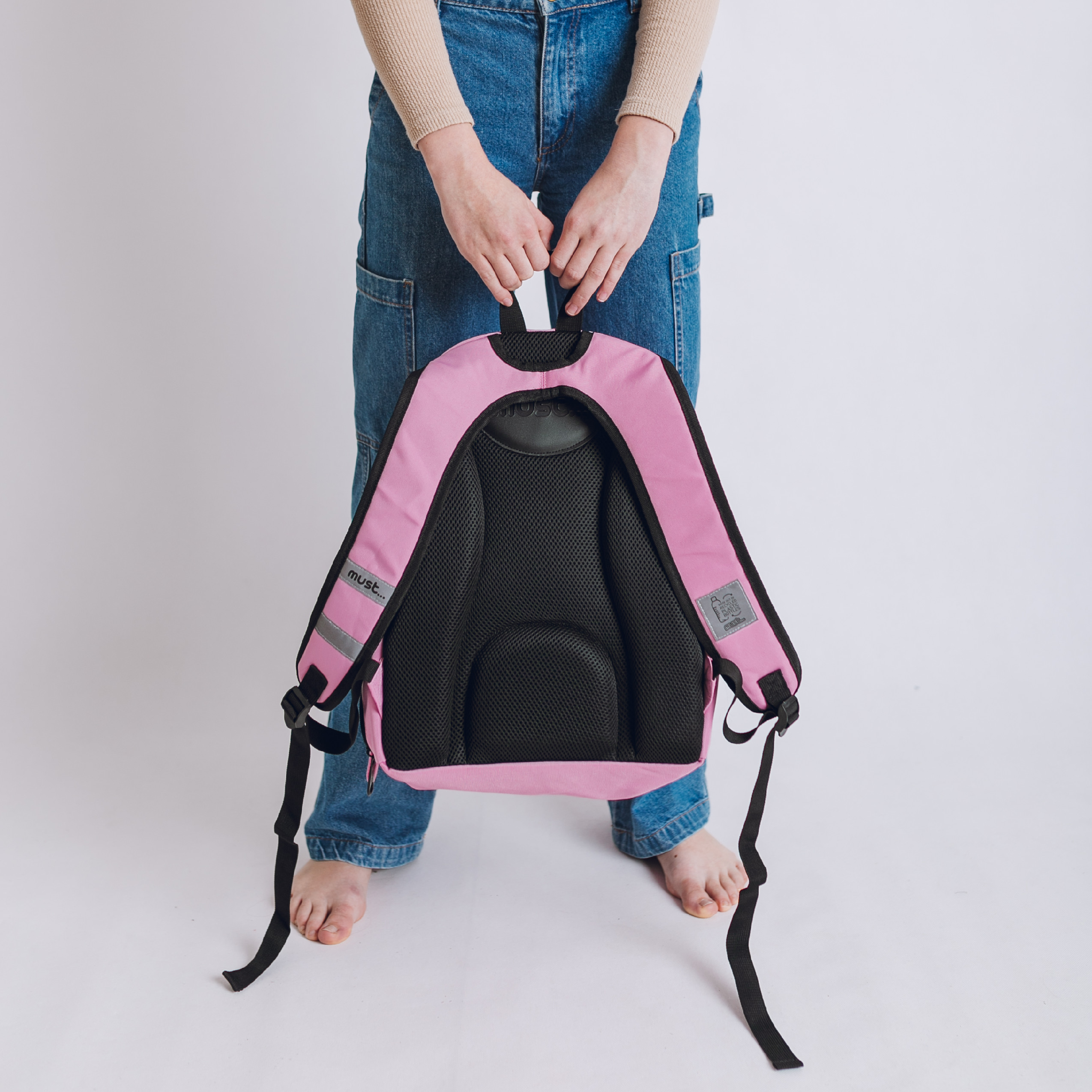 Monochrome EKO Ergonomický eko batoh z recyklovaných materiálov LIGHT PINK 25l