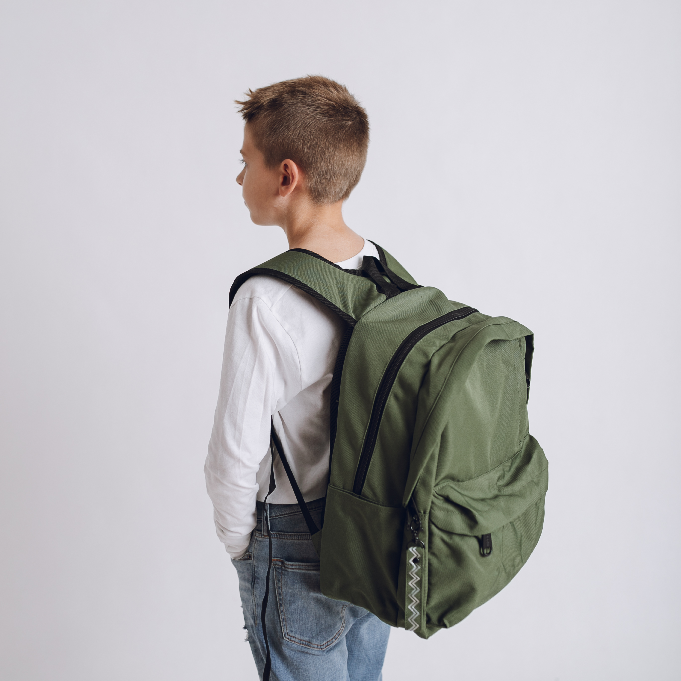 Monochrome EKO Ergonomický eko batoh z recyklovaných materiálov OLIVE 25l