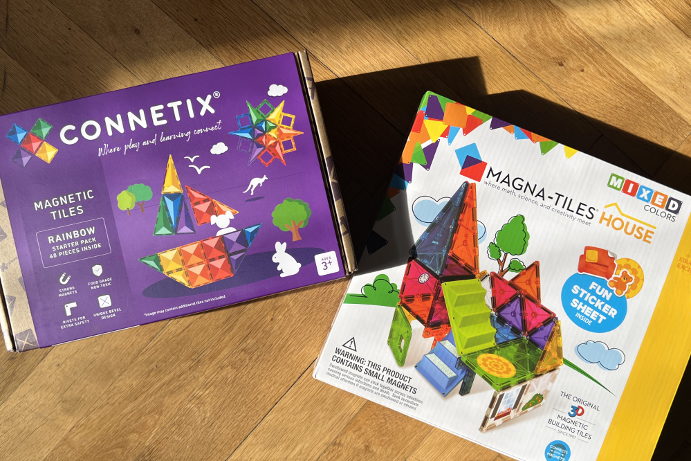 Connetix vs Magna-Tiles: Srovnání magnetických stavebnic