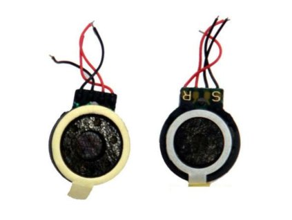 LG B2050, gyári típusú csörgő hangszóró