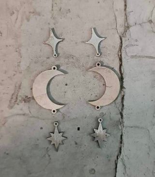 Mám velikou radost, po delší době jsem požádala Alvaro Gerardo Carreño Palma o různé designy inspirované anime.👩🏻‍🎤...