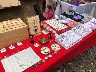 Dnes u Náprstkova muzea @diademuertos.cz