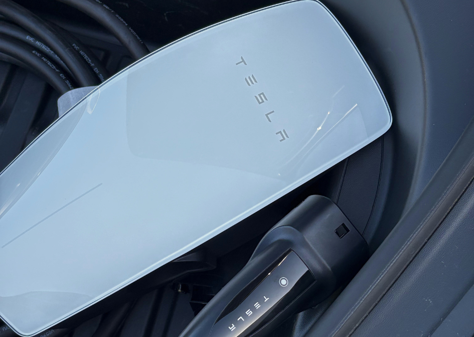 Tesla nabijacka