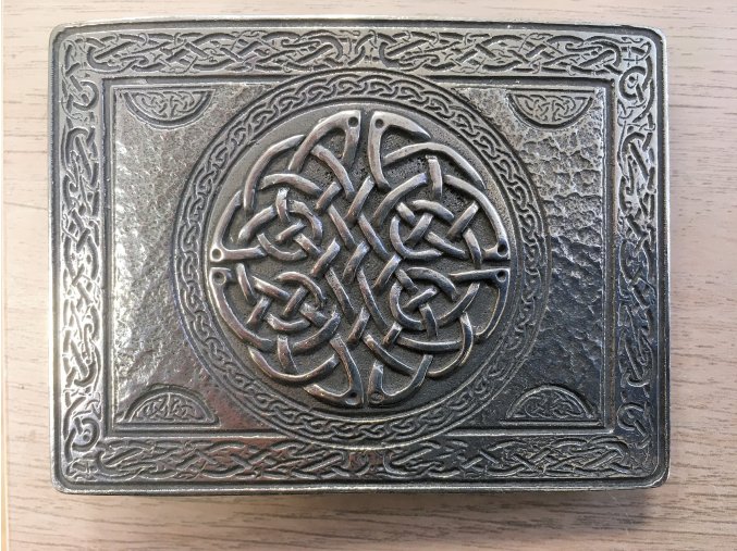 spona na opasek celtic knot m