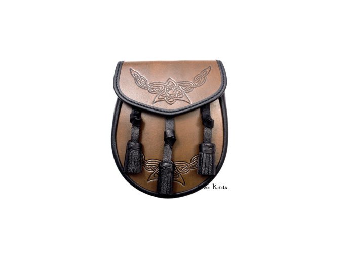 L SDY05 Brown Leather Sporran 300x300