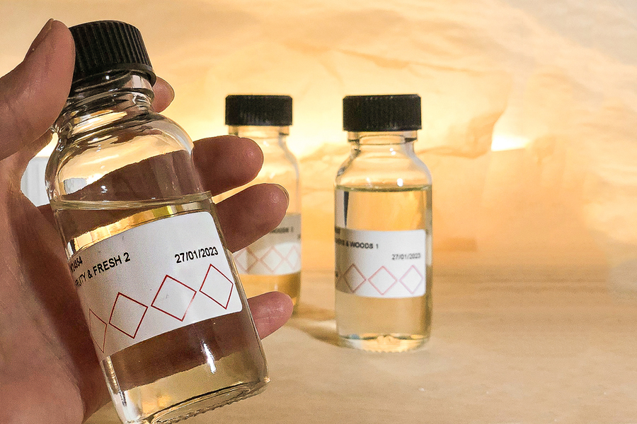 Jsou Kimmy Candles 100% přírodní?