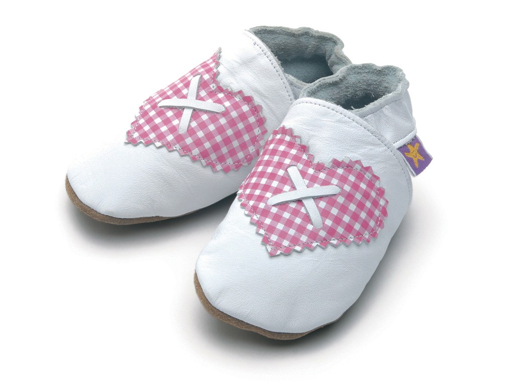 Levně Starchild shoes Kožené capáčkyse srdíčkem bílé STARCHILDSHOES