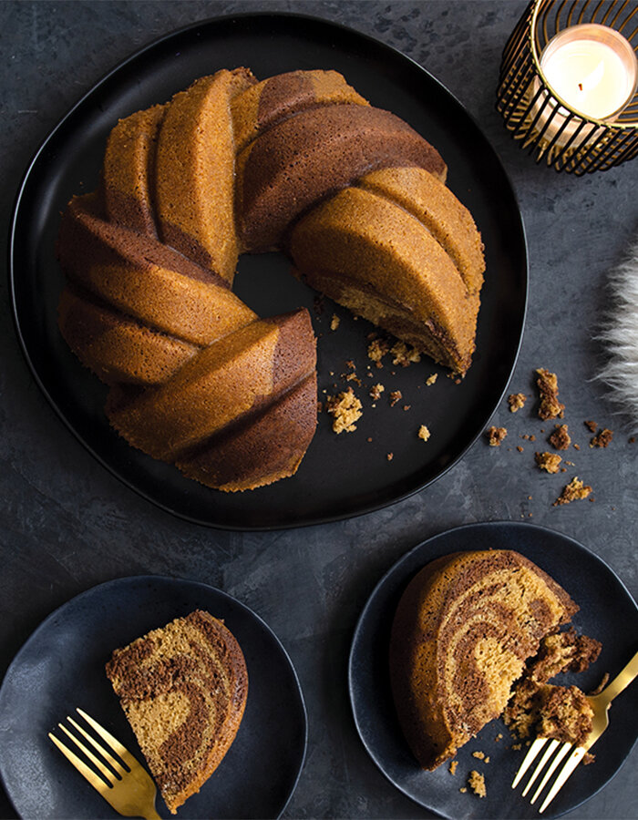 Bundt 75th Anniversary Braided