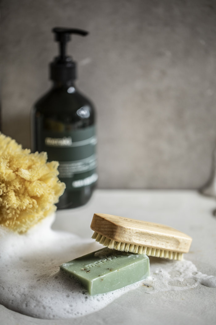 Gardener´s nail brush
