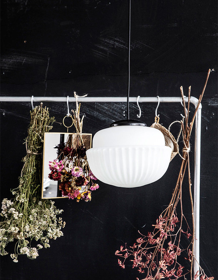 Lampa Acorn