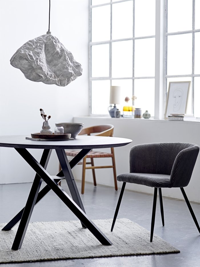 Connor Dining Table, Black, Oak