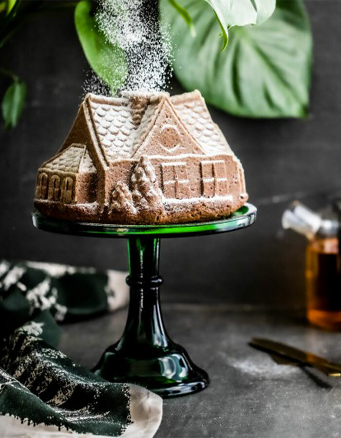 Cake mold Cottage