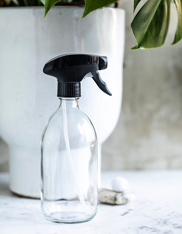 Clear Glass Spray Bottle 500 ml