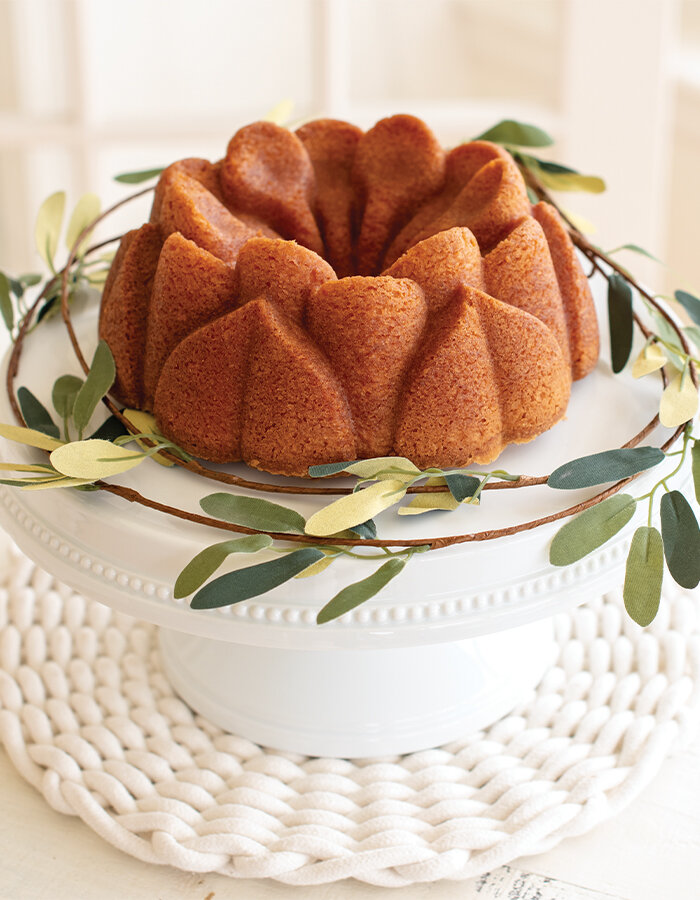 Magnolia mold