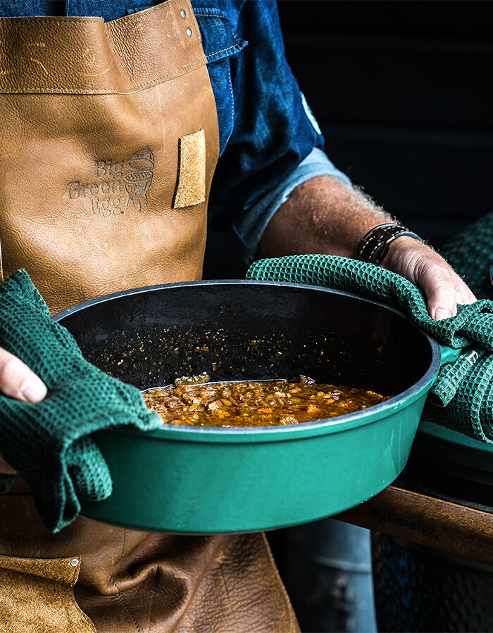Green dutch oven oval Big Green Egg