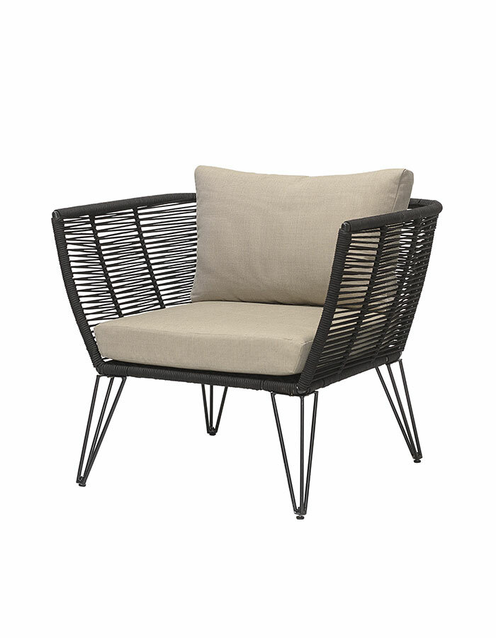 Mundo Lounge Chair Black Metal