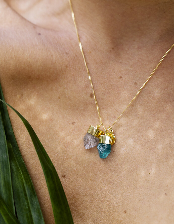 Náhrdelník diamond quartz & apatit - gold