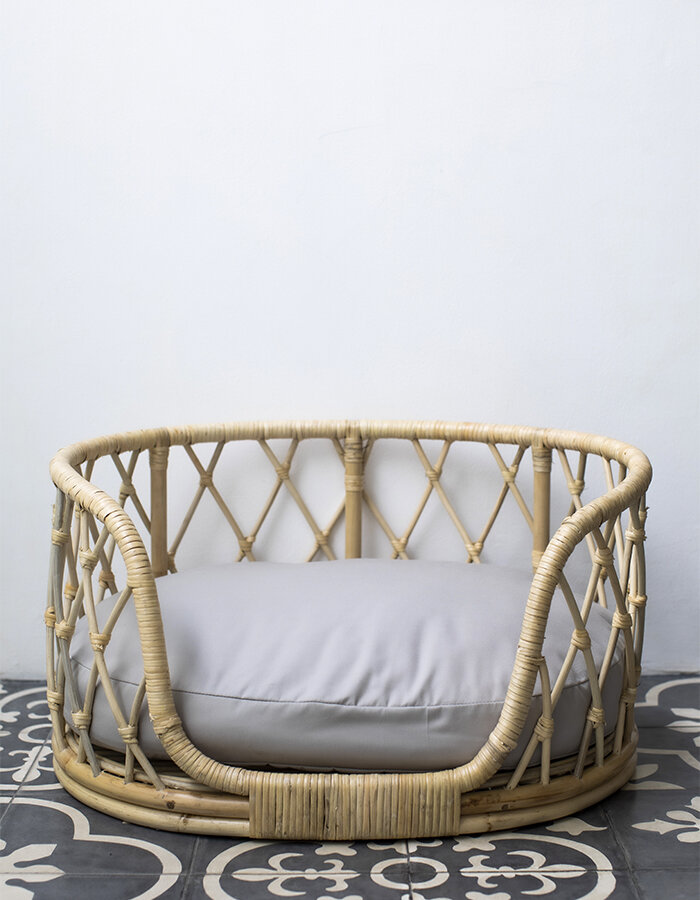 Rattan dog / cat bed Mau