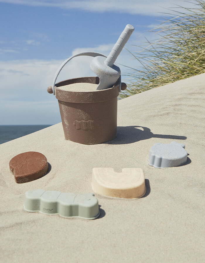 Set na písek Leo Beach
