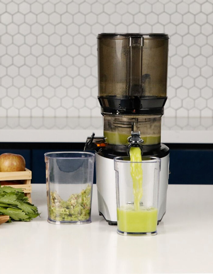 Odšťavňovač Kuvings Hands-Free Slow Juicer AUTO10S  stříbrná matná (KHS-2520)