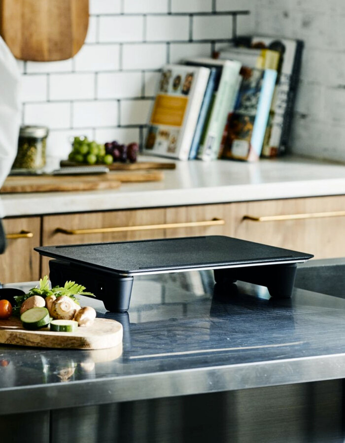Magic grill black