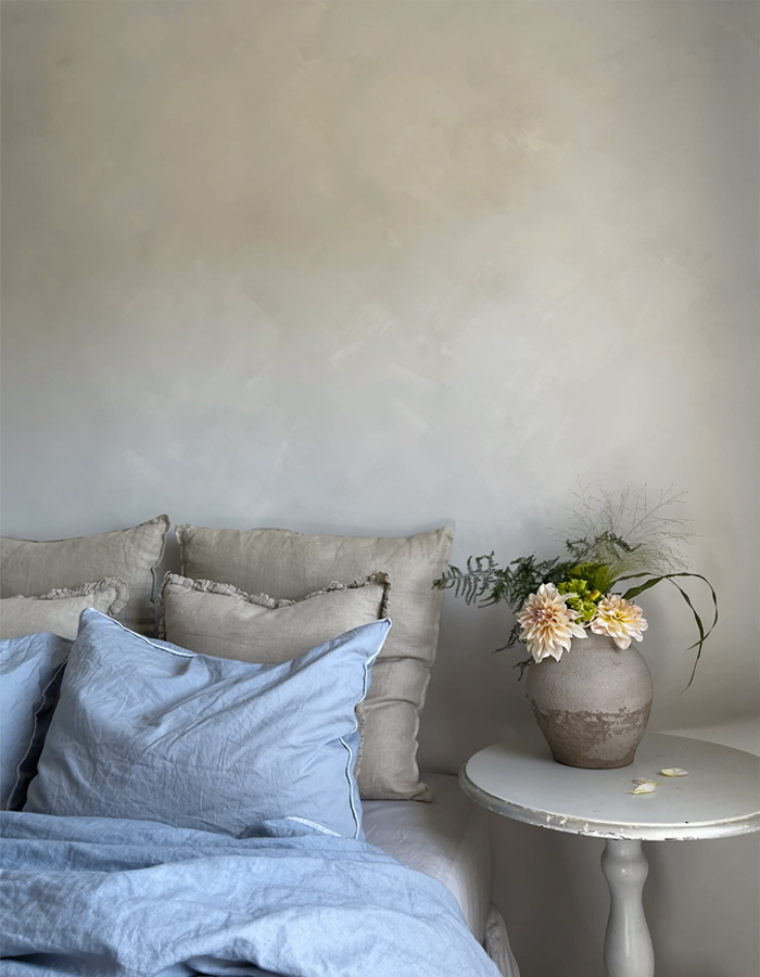 900 x 700mabelle02