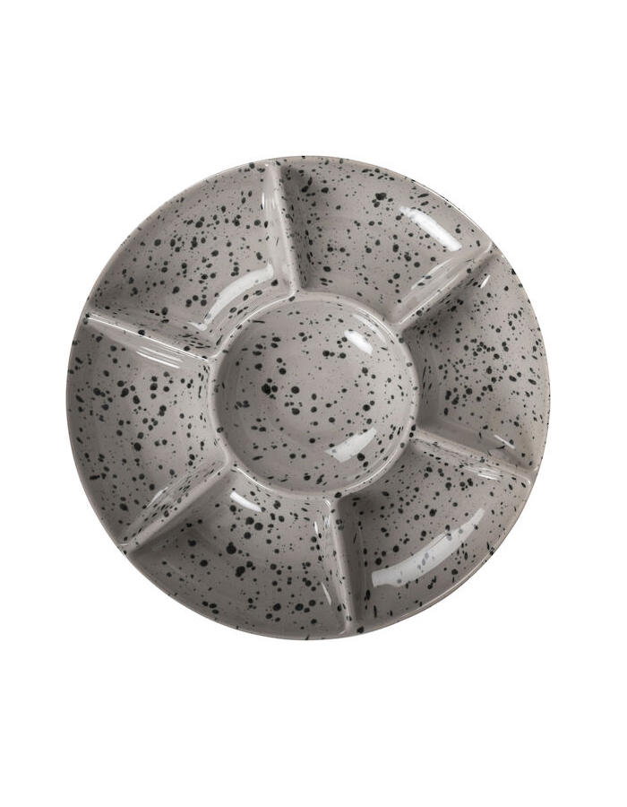 900 x 700plate01