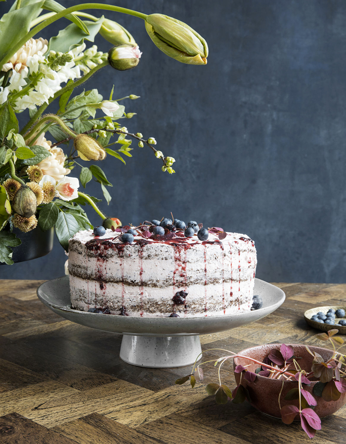 900 x 700cake03