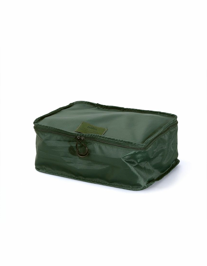 900 x 700greenM01