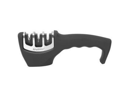 vyr 16web 1100031 001