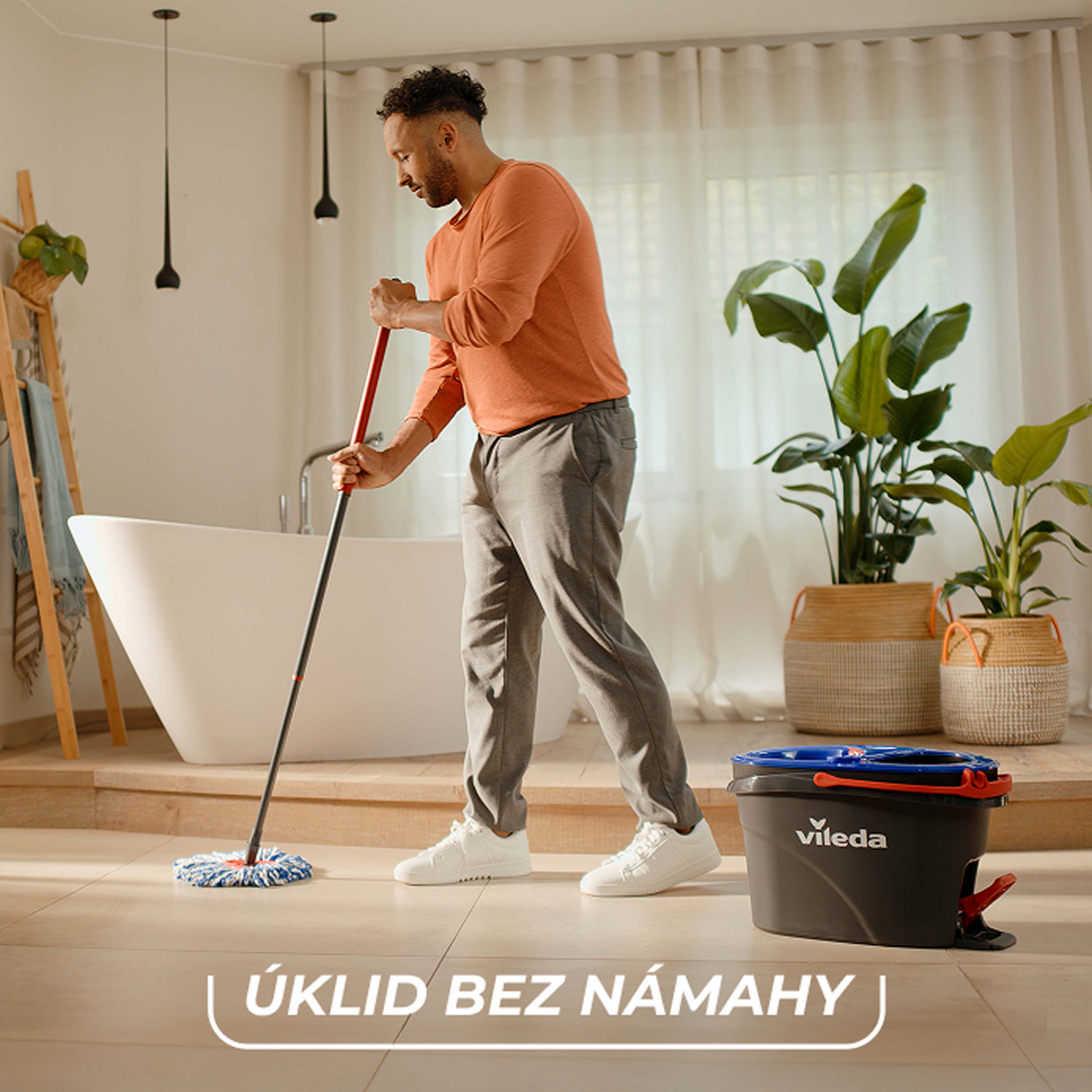 VILEDA H2prO strapcový rotačný mop