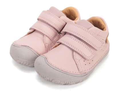 první botičky pro holky