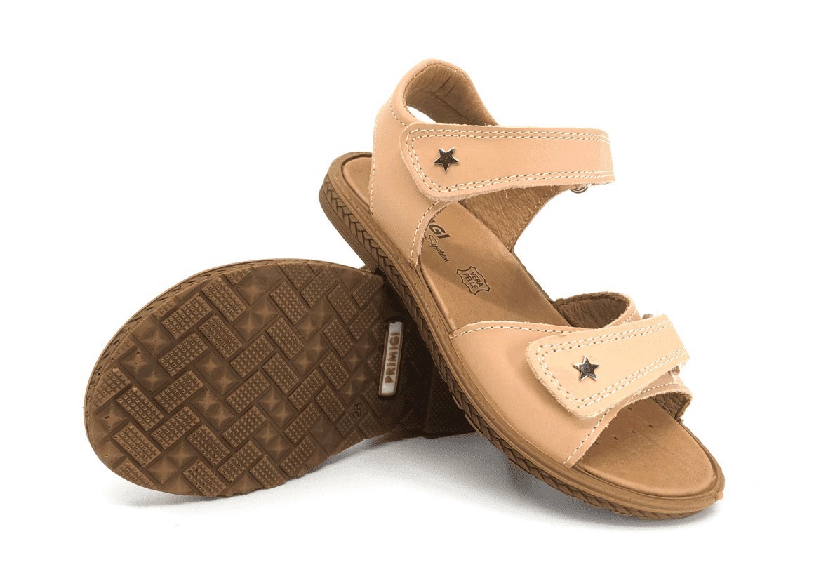 Levně Dívčí sandálky Primigi 3888266