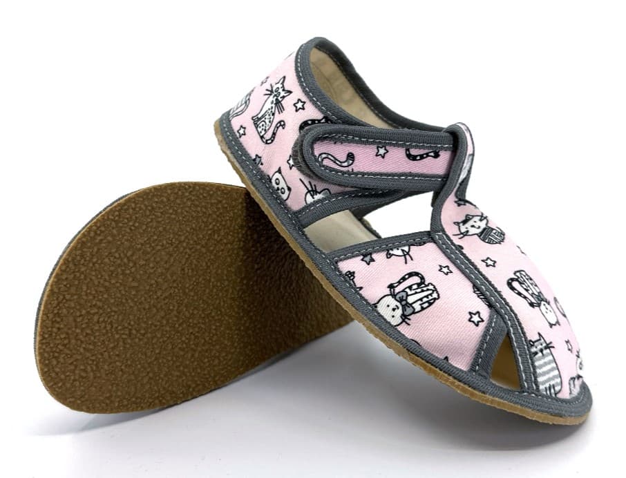 Levně Barefoot papuče Baby Bare Pink cat