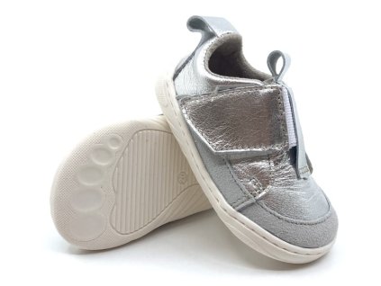 Barefoot kožené capáčky Pegres SBF 64 strieborná