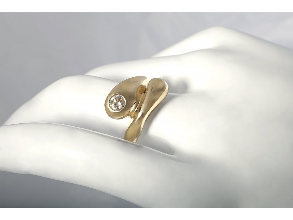 Zlatý dámský zásnubní prsten s diamantem (Velikost prstenu 76 (24,3mm))