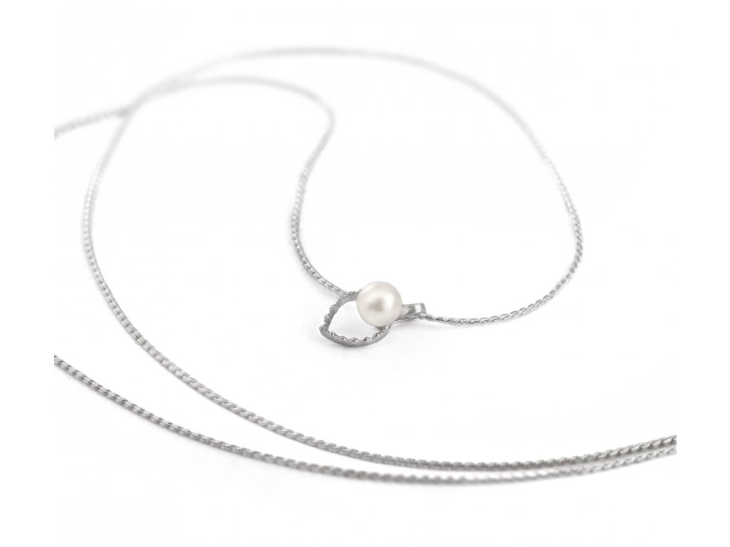Minimalist silver drop necklace