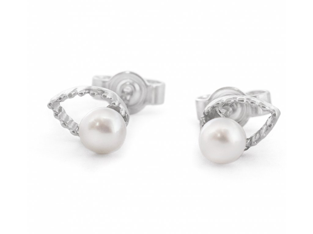 Minimalist drop earrings in white gold