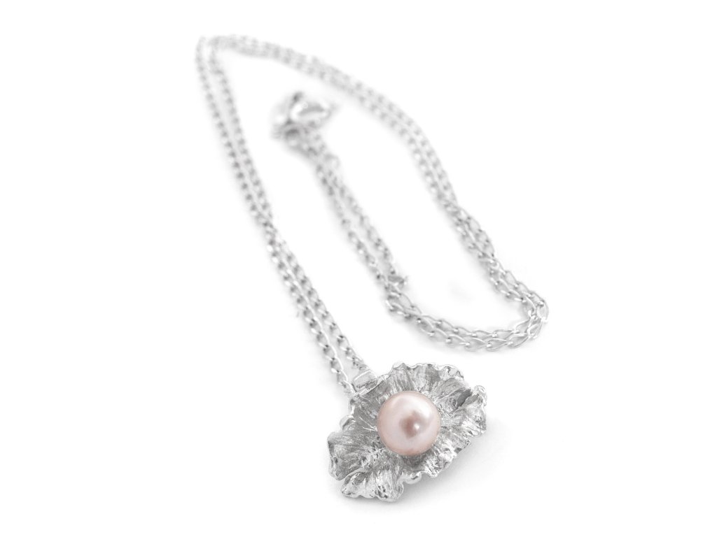 Ocean necklace with pearl
