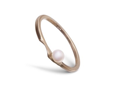 Gold Split ring with pearl