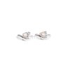 Split earrings with a white gold pearl
