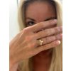 Split gold ring with pearl