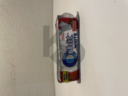Orbit White jahoda 14g