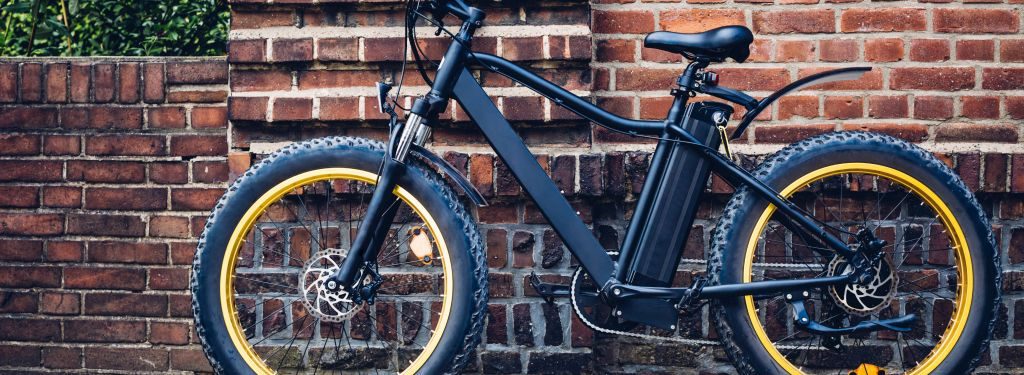 elektrobicykel v meste