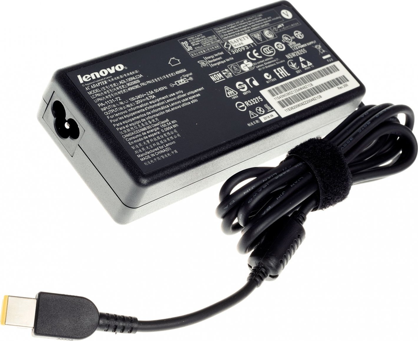 Originál AC Adapter pre Lenovo 45N0361, 45N0362, 45N0363, 45N0364 20V 6.75A 135W